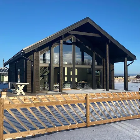 Black House Tatil Evi Spithami