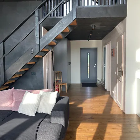 Tatil Evi Black House